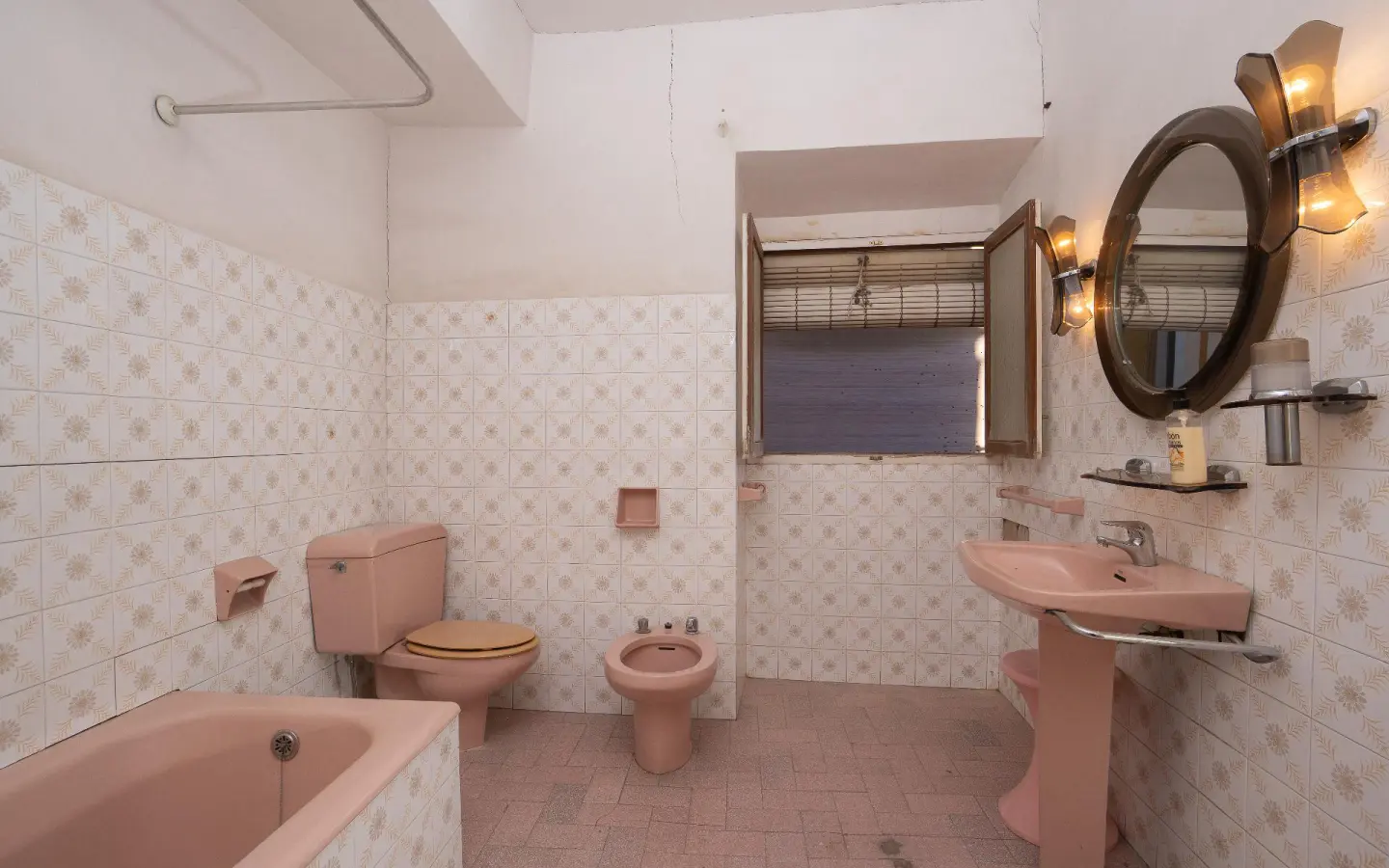 6-bedroom House In Mula, Spain (363 M²)