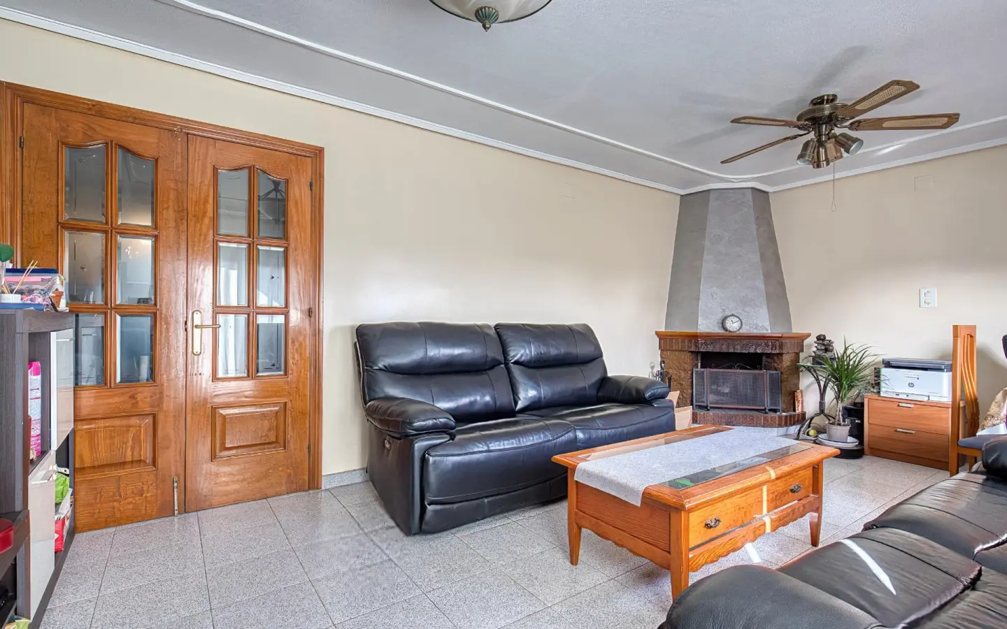 4-bedroom Flat In La Marina, Spain (115 M²)