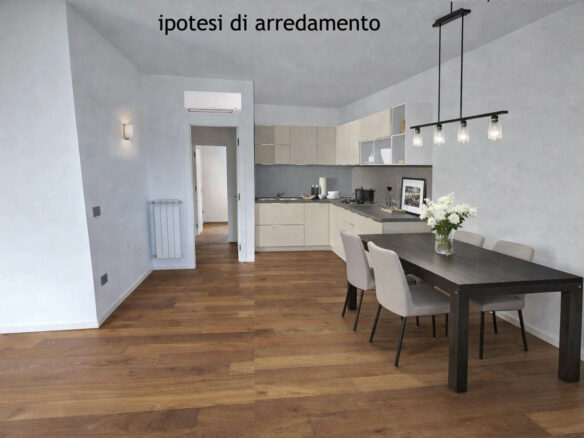 Q49 Quadrilocale Con Giardino , Vista Mare E Piscina Condominiale. Compreso Box Auto