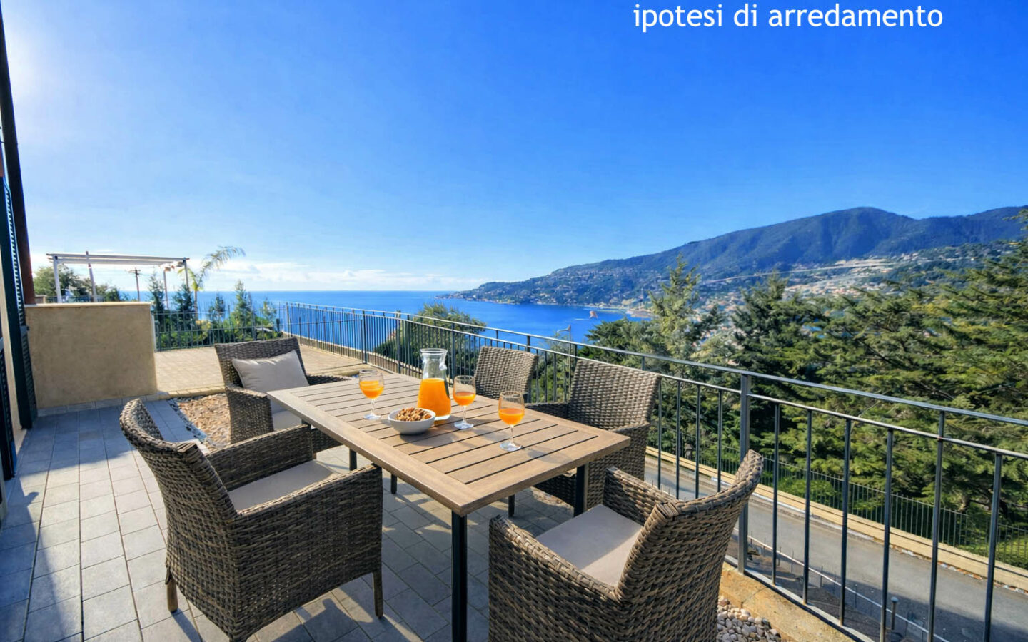 Q49 Quadrilocale Con Giardino , Vista Mare E Piscina Condominiale. Compreso Box Auto