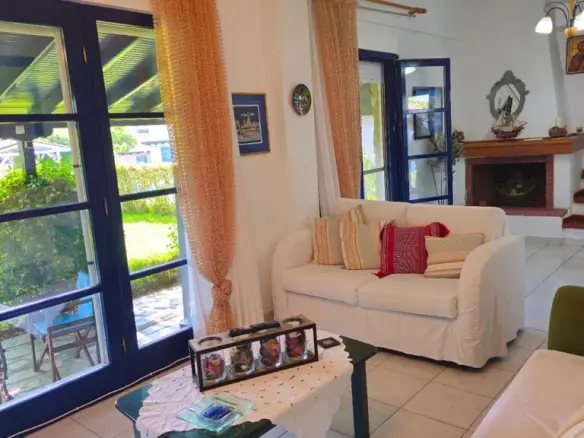 3-bedroom Detached House In Kassandra, Greece (105 M²)