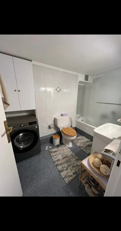 2-bedroom Flat In Ilisia, Greece (70 M²)