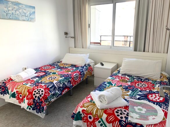 Marbella – Top Floor Beachfront Central Apartment With Views