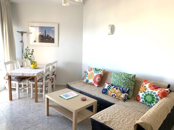 Marbella – Top Floor Beachfront Central Apartment With Views