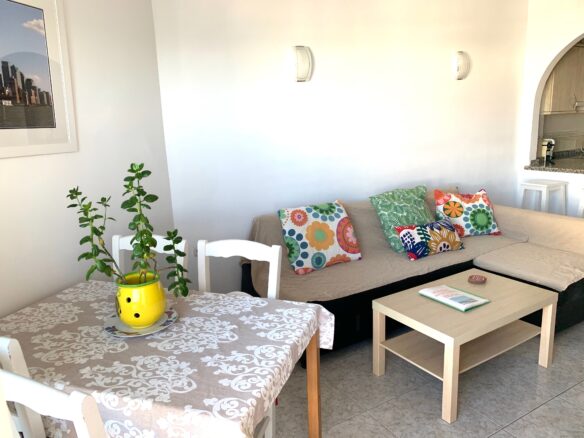 Marbella – Top Floor Beachfront Central Apartment With Views