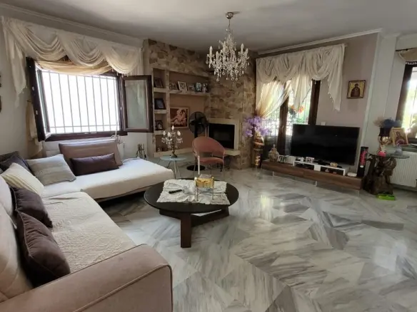Detached House 180 M² In The Suburbs Of Thessaloniki