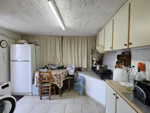 3-bedroom Maisonette In Gazi, Greece (180 M²)