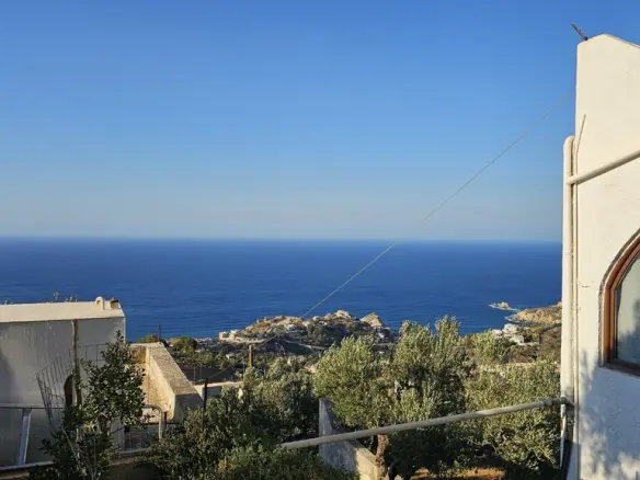 3-bedroom Maisonette In Gazi, Greece (180 M²)