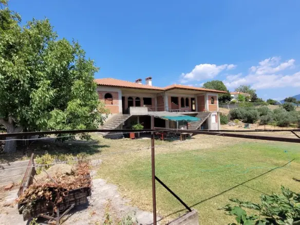 Detached House In Panorama, Greece (400 M²)