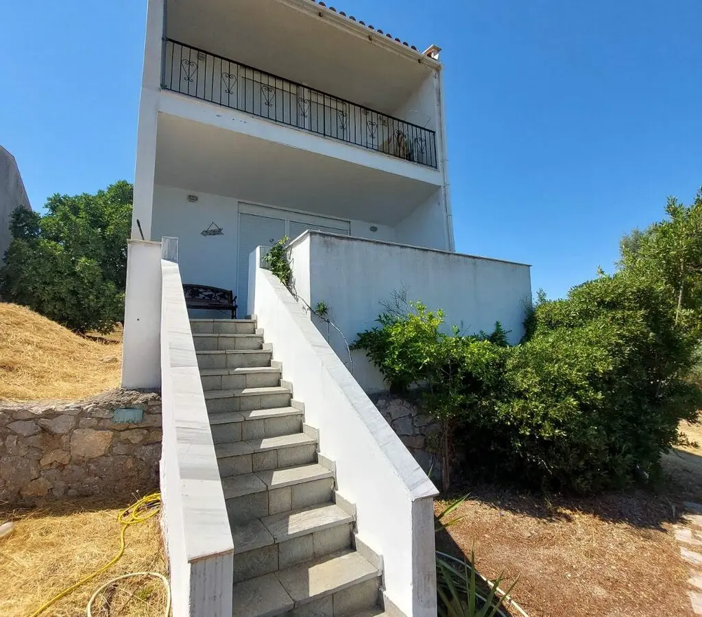 3-bedroom Detached House In Poligiros, Greece (92 M²)