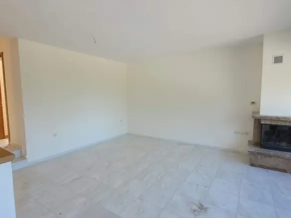 Maisonette 149 M² In The Suburbs Of Thessaloniki