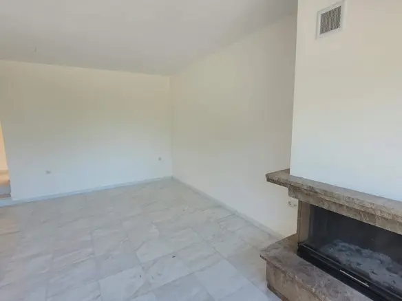 Maisonette 152 M² In The Suburbs Of Thessaloniki