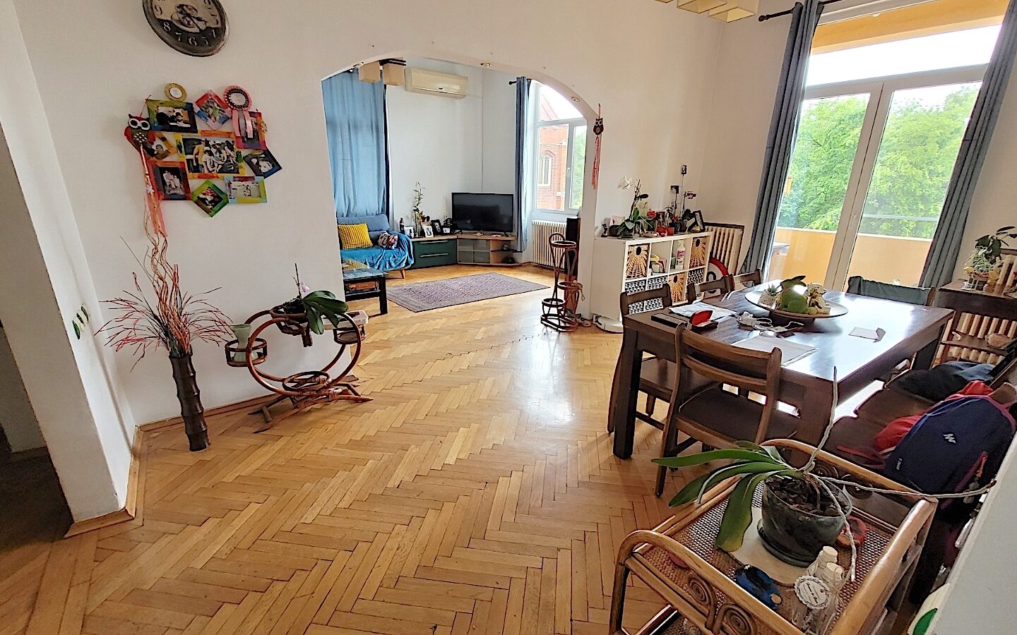 Villa With Restaurant On The Ground Floor Grădina Icoanei