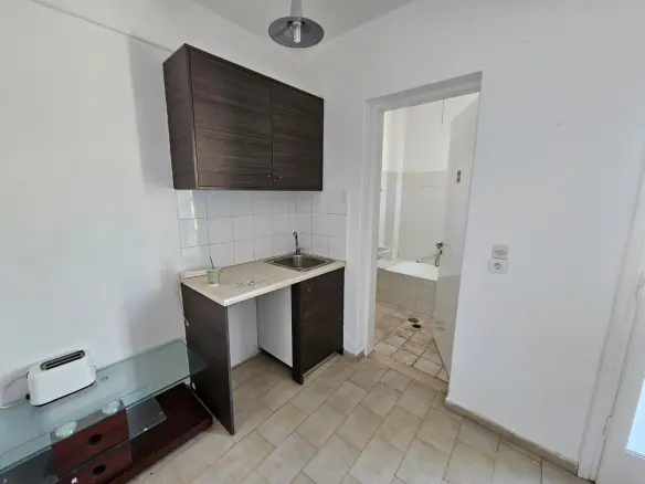 Building In Agios Nikolaos, Greece (1.240 M²)