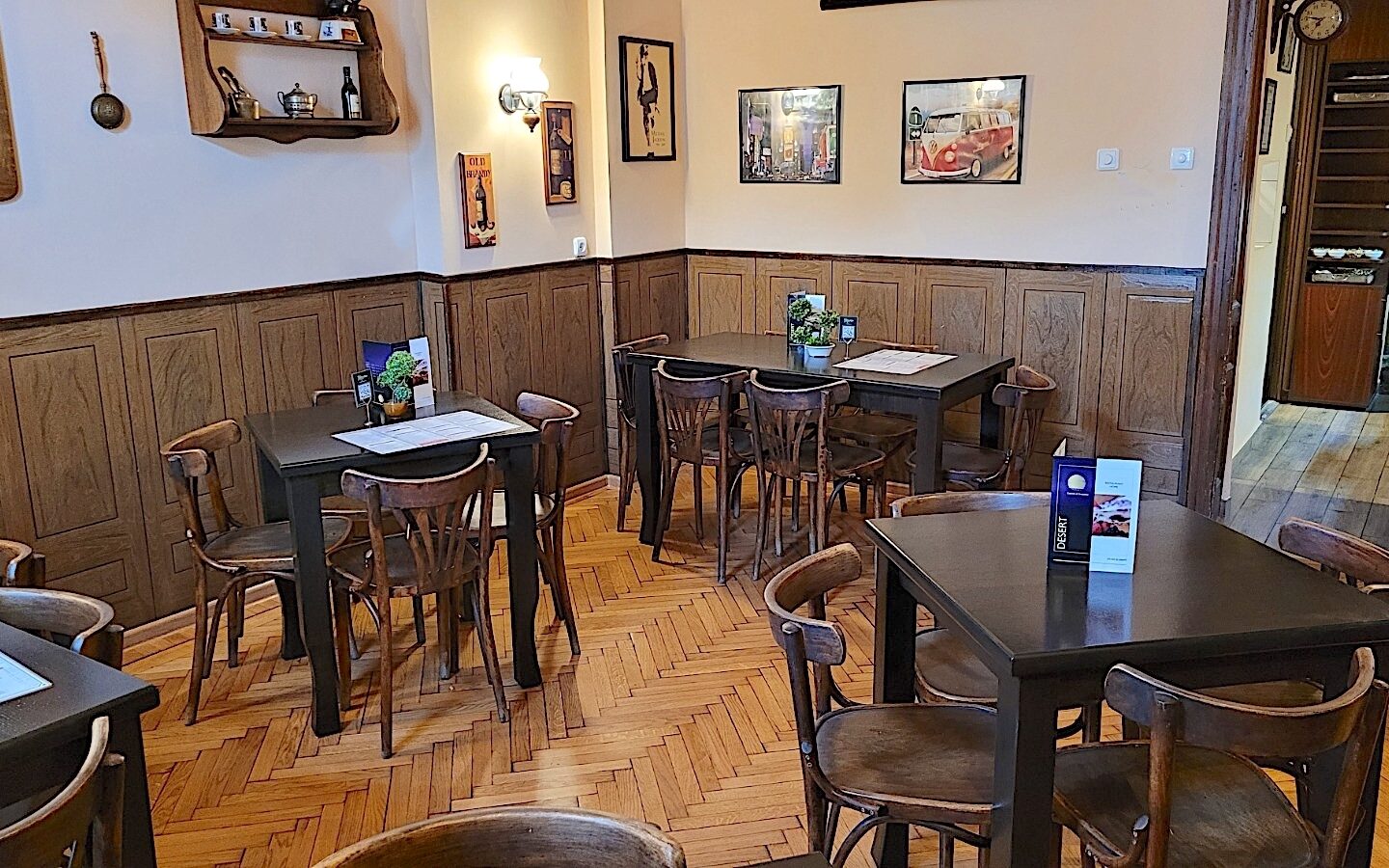 Villa With Restaurant On The Ground Floor Grădina Icoanei