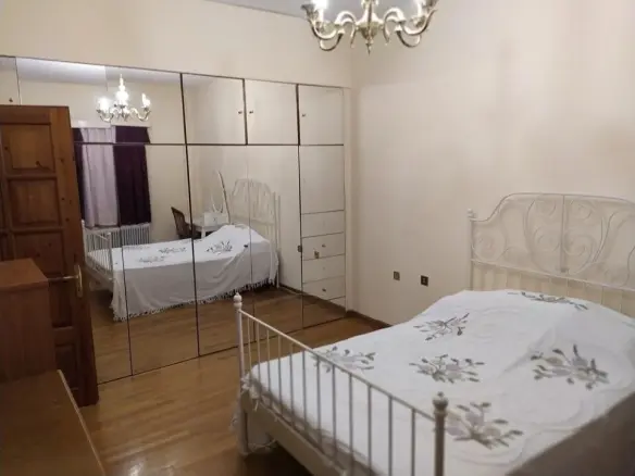 Detached House 285 M² In The Suburbs Of Thessaloniki