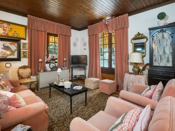 Villa 280 M² On The Island Of Thassos