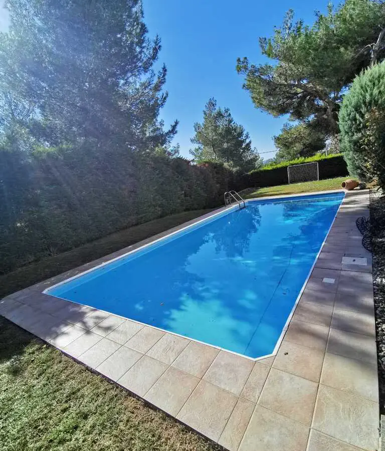 4-bedroom Detached House In Pikermi, Greece (250 M²)