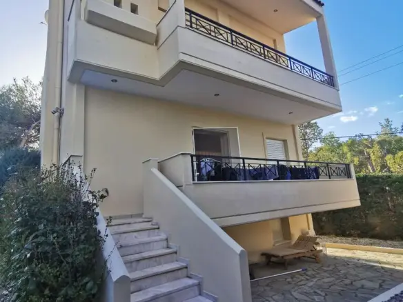 4-bedroom Detached House In Pikermi, Greece (250 M²)