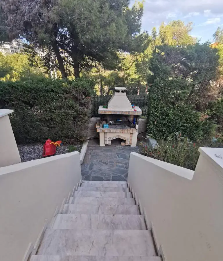4-bedroom Detached House In Pikermi, Greece (250 M²)