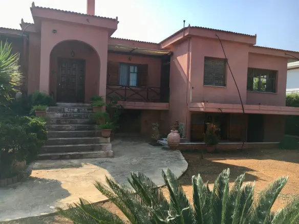 4-bedroom Detached House In Velo, Greece (269 M²)