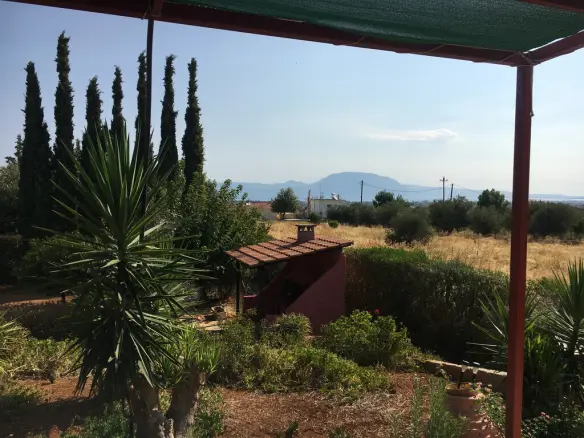 4-bedroom Detached House In Velo, Greece (269 M²)