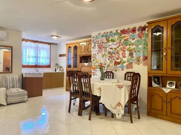 4-bedroom Detached House In Velo, Greece (269 M²)