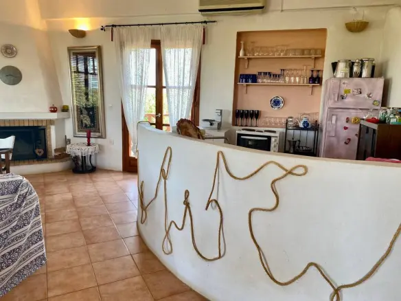4-bedroom Detached House In Velo, Greece (269 M²)