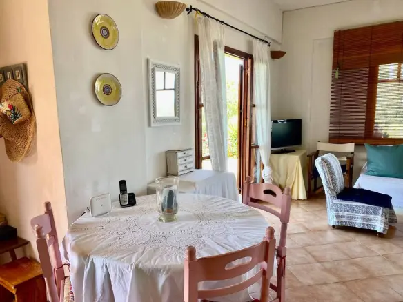 4-bedroom Detached House In Velo, Greece (269 M²)