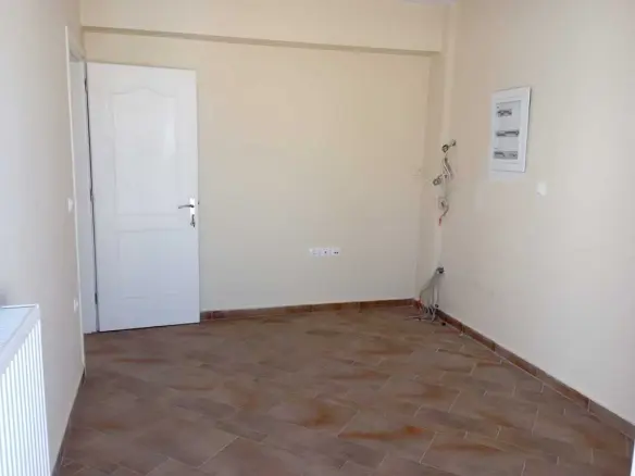 Flat In Argyroupoli, Greece (101 M²)