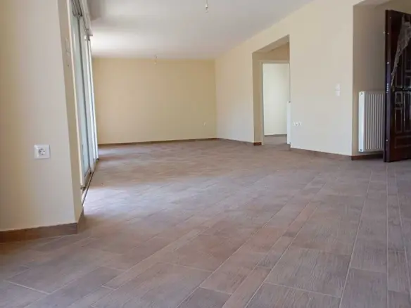 Flat In Argyroupoli, Greece (101 M²)