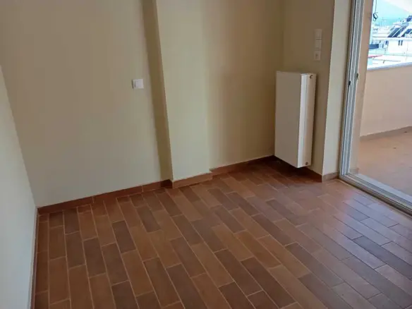 Flat In Argyroupoli, Greece (101 M²)