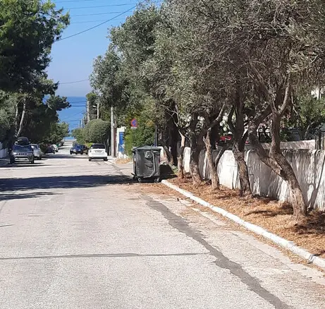 Land In Saronida, Greece