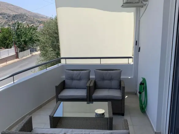 Detached House In Kalivia Thorikou, Greece (239 M²)