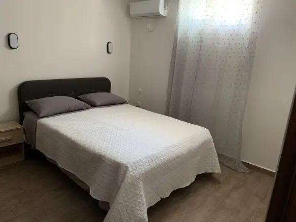 Detached House In Kalivia Thorikou, Greece (239 M²)
