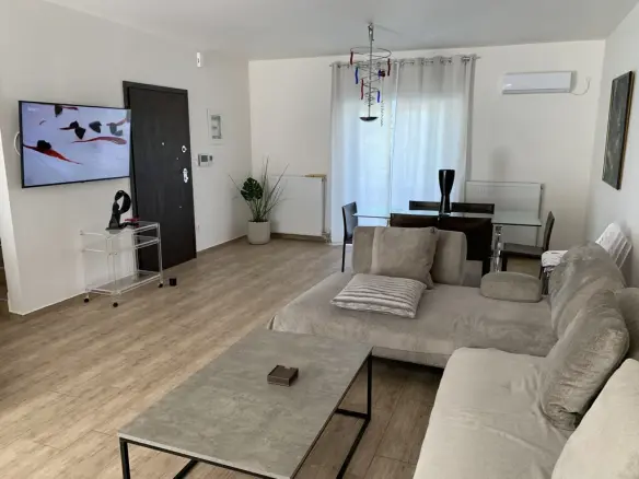 Detached House In Kalivia Thorikou, Greece (239 M²)