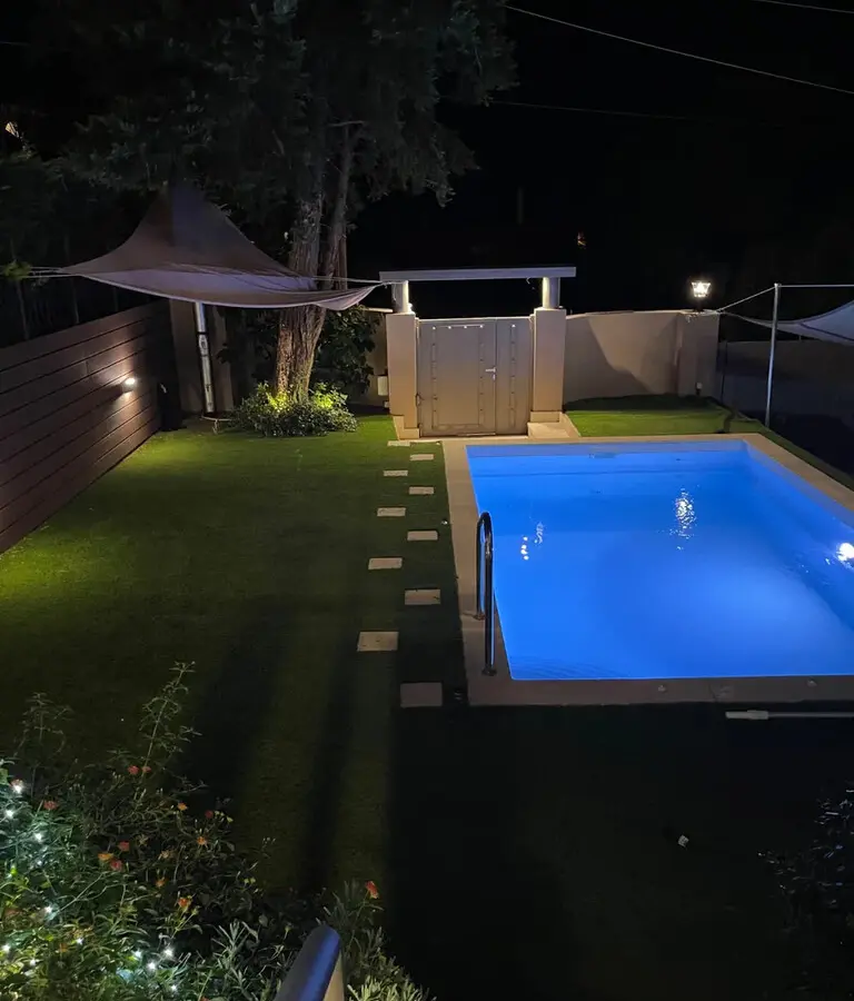 Detached House In Kalivia Thorikou, Greece (310 M²)