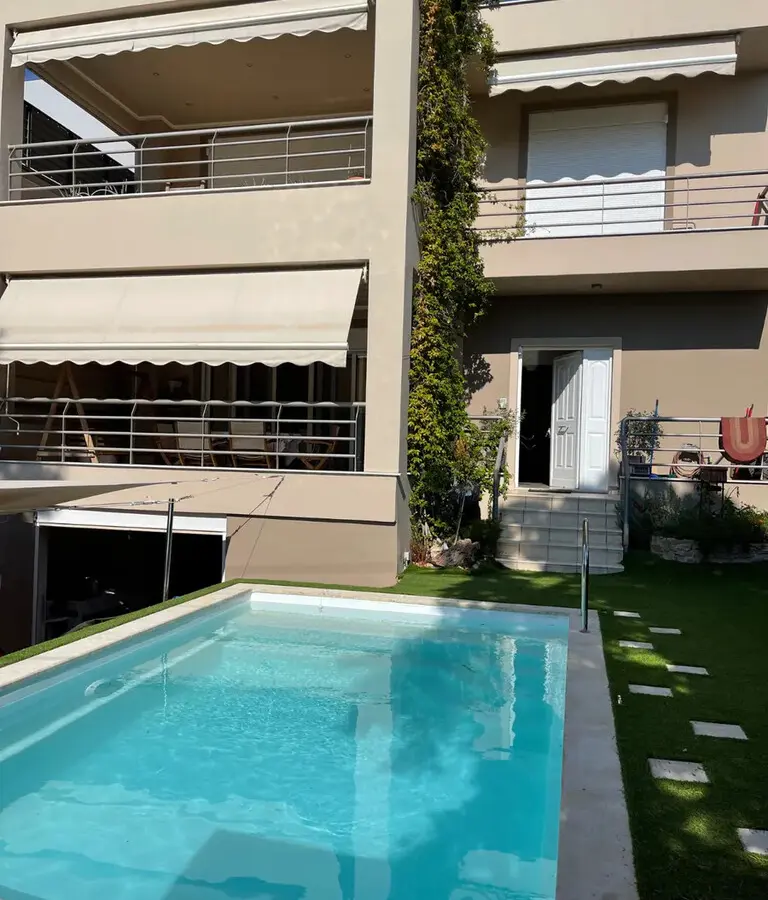 Detached House In Kalivia Thorikou, Greece (310 M²)