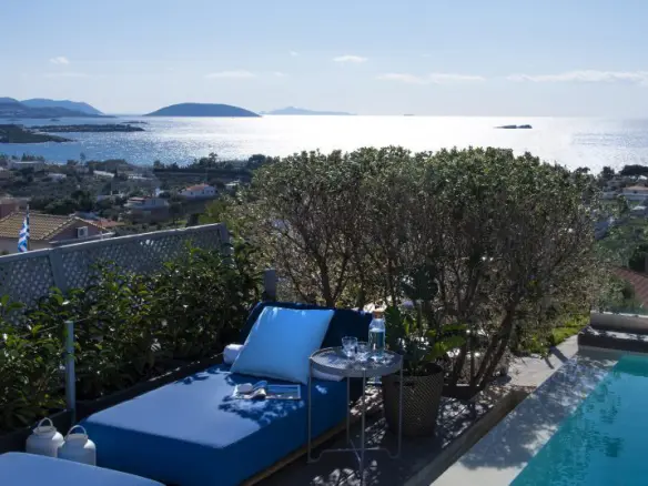 3-bedroom Villa In Kalivia Thorikou, Greece (240 M²)