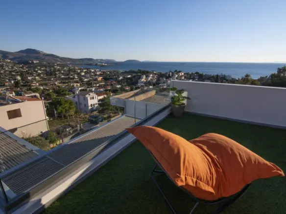 3-bedroom Villa In Kalivia Thorikou, Greece (240 M²)