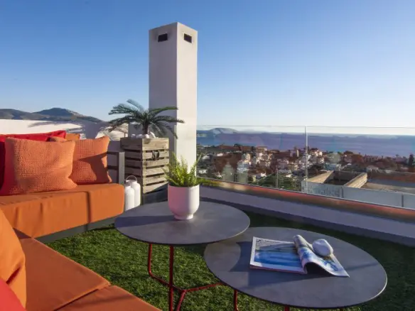 3-bedroom Villa In Kalivia Thorikou, Greece (240 M²)