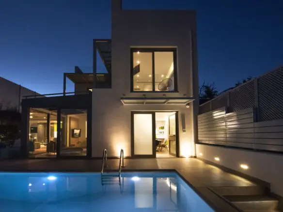3-bedroom Villa In Kalivia Thorikou, Greece (240 M²)