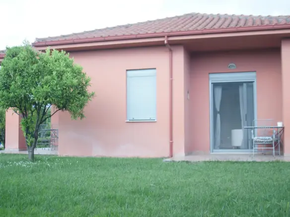 4-bedroom Detached House In Kamena Vourla, Greece (170 M²)