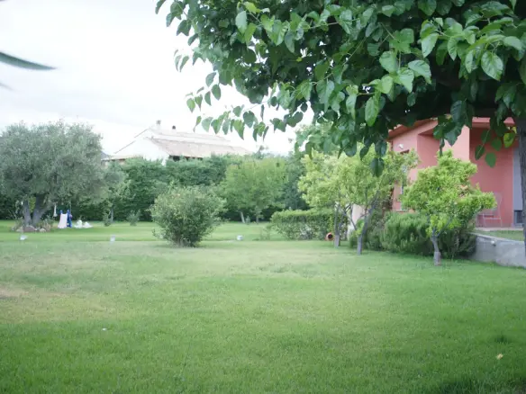 4-bedroom Detached House In Kamena Vourla, Greece (170 M²)