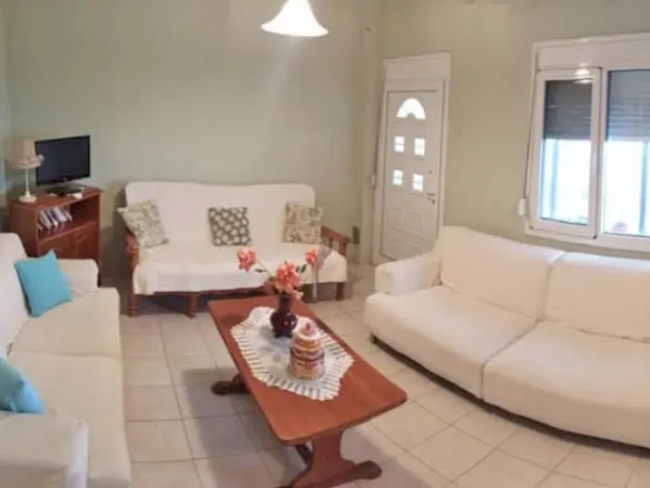 1-bedroom Detached House In Litochoro, Greece (60 M²)