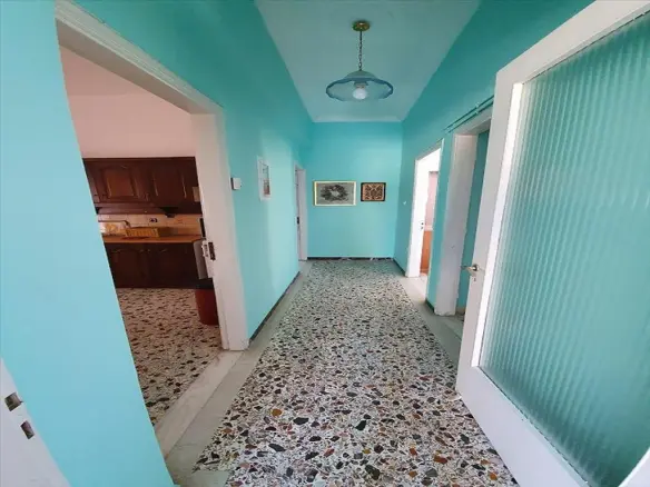 Hotel In Amarinthos, Greece (307 M²)