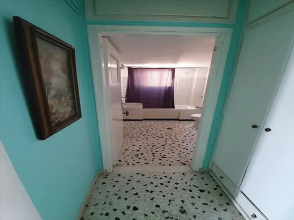 Hotel In Amarinthos, Greece (307 M²)