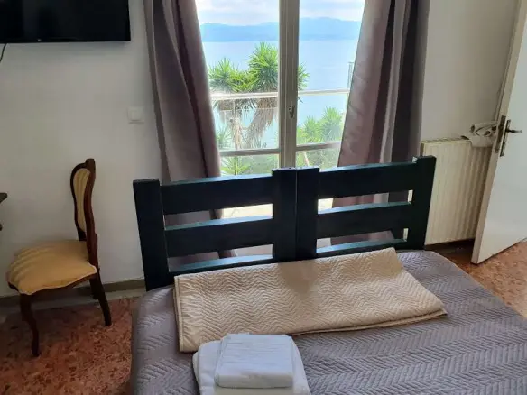 Hotel In Amarinthos, Greece (307 M²)