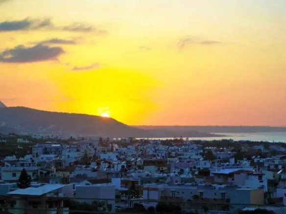 Hotel In Mallia, Greece (750 M²)