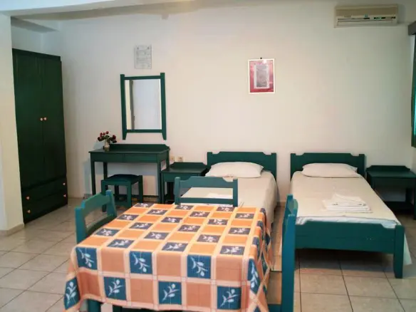 Hotel In Mallia, Greece (750 M²)